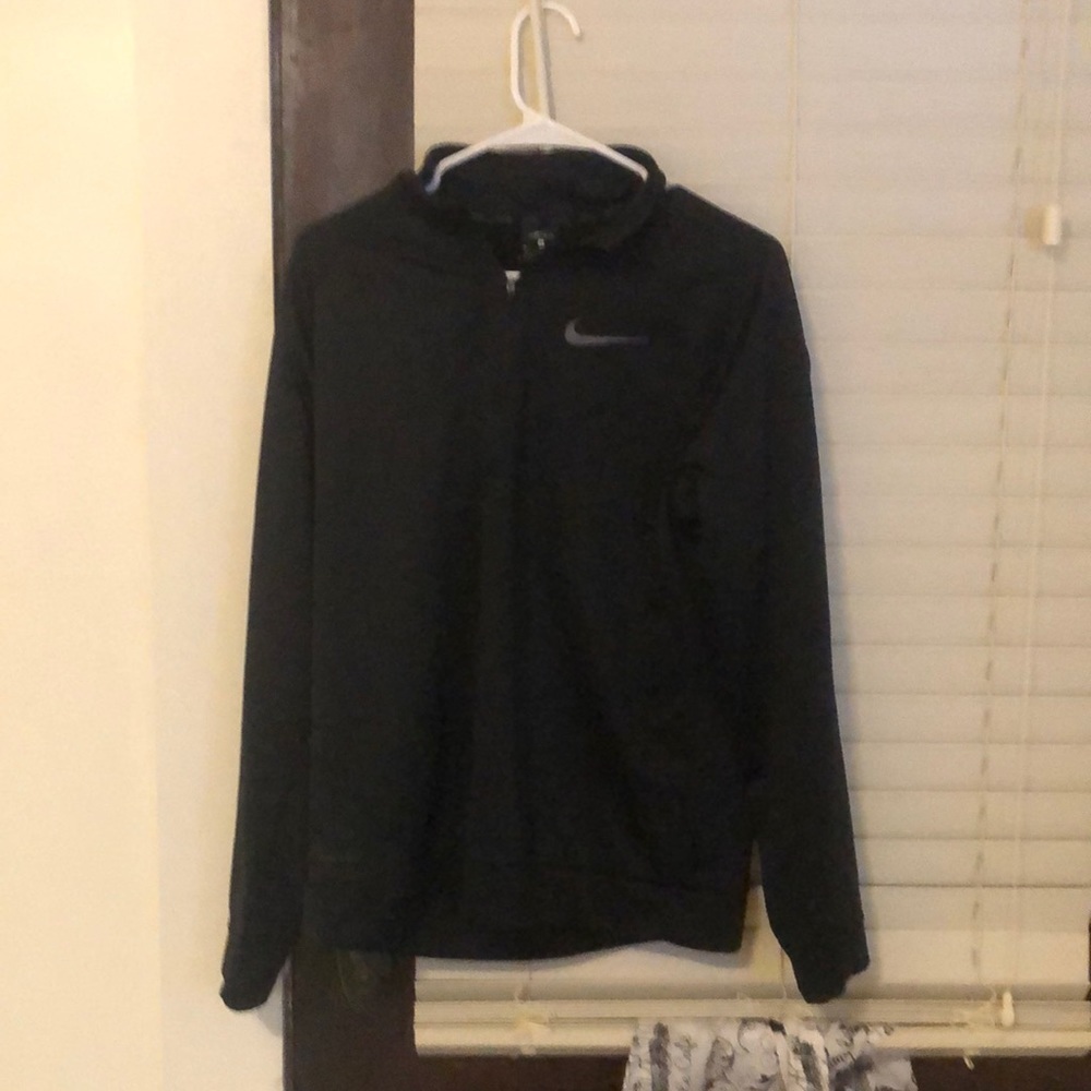 Nike Men’s Long Sleeve Shirt​​